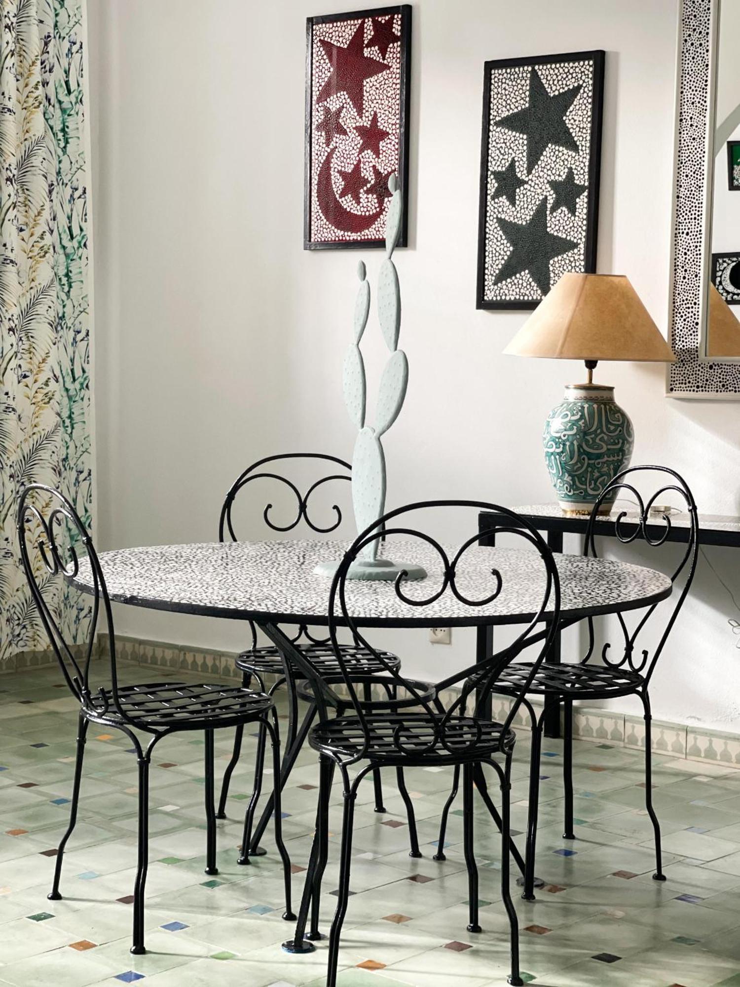Black Cactus Marshan Medina Ferienhaus Tanger